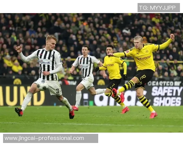 德甲激战莱比锡与多特蒙德战成平局乌龙球引发全场热议与转会传闻